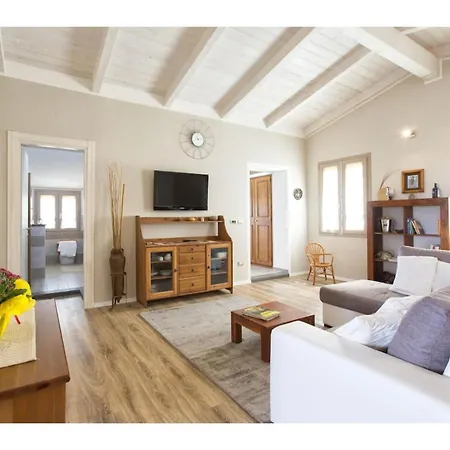 Alghero, Arcadia A Short Distance From Alghero For Max 11 People ヴィラ フェルティリア