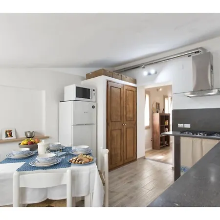 Alghero, Arcadia A Short Distance From Alghero For Max 11 People ヴィラ フェルティリア